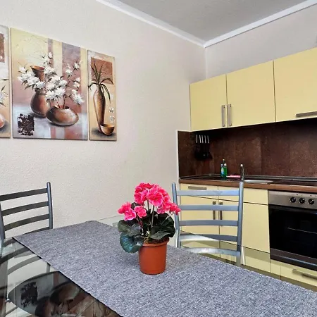 Apartment Schlosspark Der Wag *